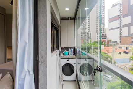 Studio à venda com 32m², 1 quarto e sem vaga Studio à venda com 32m², 1 quarto e sem vagaVaranda da Sala