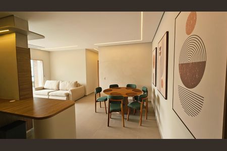 Apartamento para alugar com 95m², 3 quartos e 2 vagassala