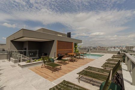 Apartamento para alugar com 42m², 1 quarto e 1 vagaÁrea comum - Piscina