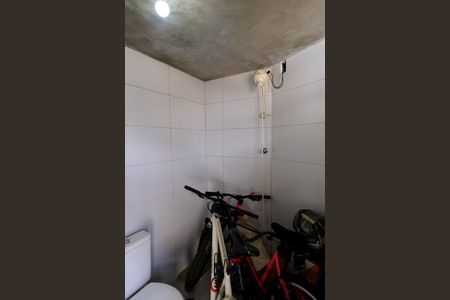 Casa à venda com 360m², 4 quartos e 2 vagas Casa à venda com 360m², 4 quartos e 2 vagasBanheiro Social