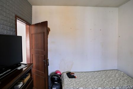 Casa à venda com 360m², 4 quartos e 2 vagas Casa à venda com 360m², 4 quartos e 2 vagasSala/Quarto