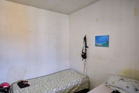 Casa à venda com 360m², 4 quartos e 2 vagas Casa à venda com 360m², 4 quartos e 2 vagasSala/Quarto