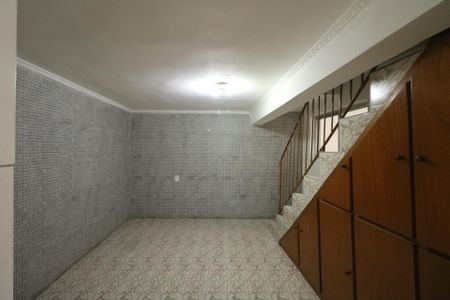 Quarto de casa para alugar com 1 quarto, 40m² em Canhema, Diadema