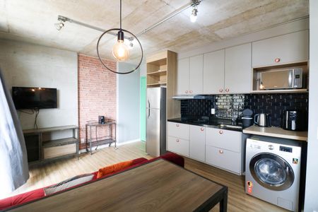 Kitnet/Studio à venda com 1 quarto, 32m² em Santo Amaro, São Paulo