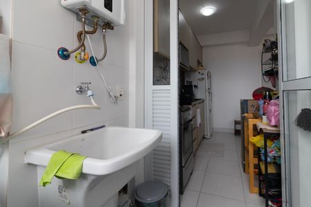 Apartamento à venda com 63m², 2 quartos e 1 vaga Apartamento à venda com 63m², 2 quartos e 1 vagaCozinha e Área de Serviço