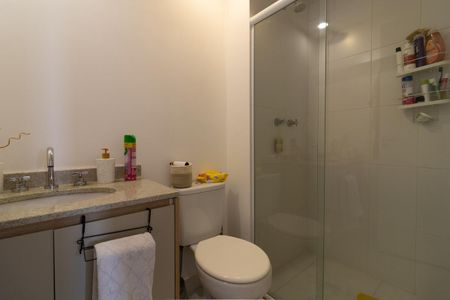 Apartamento à venda com 63m², 2 quartos e 1 vaga Apartamento à venda com 63m², 2 quartos e 1 vagaBanheiro