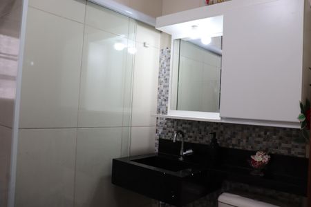 Casa à venda com 125m², 3 quartos e 2 vagasBanheiro 1
