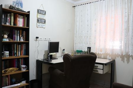 Casa à venda com 125m², 3 quartos e 2 vagasEdícula - Escritório