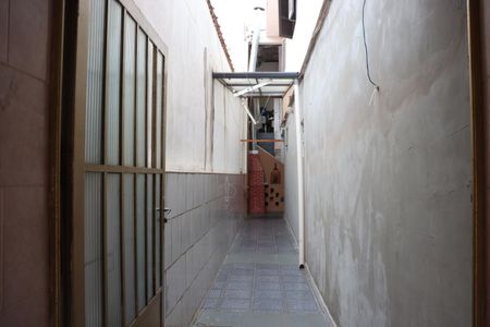 Casa à venda com 125m², 3 quartos e 2 vagasCorredor Externo