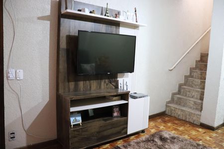 Sala de casa à venda com 3 quartos, 125m² em Jardim Vila Formosa, São Paulo