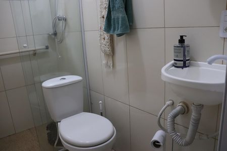 Casa à venda com 125m², 3 quartos e 2 vagasBanheiro 2