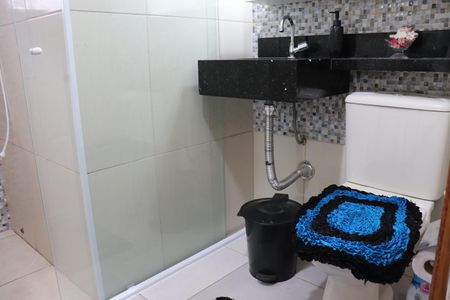 Casa à venda com 125m², 3 quartos e 2 vagasBanheiro 1