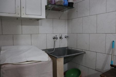 Casa à venda com 125m², 3 quartos e 2 vagasLavanderia