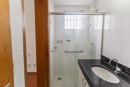 Apartamento à venda com 89m², 3 quartos e 2 vagas Apartamento à venda com 89m², 3 quartos e 2 vagasBanheiro da Suíte