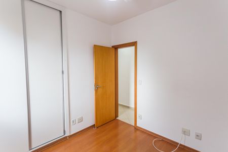 Apartamento à venda com 89m², 3 quartos e 2 vagas Apartamento à venda com 89m², 3 quartos e 2 vagasQuarto 3