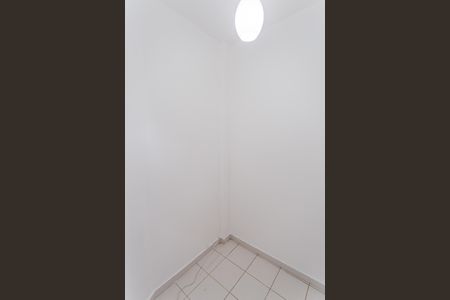 Apartamento à venda com 89m², 3 quartos e 2 vagas Apartamento à venda com 89m², 3 quartos e 2 vagasQuarto de Serviço