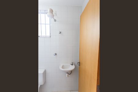 Apartamento à venda com 89m², 3 quartos e 2 vagas Apartamento à venda com 89m², 3 quartos e 2 vagasBanheiro de serviço