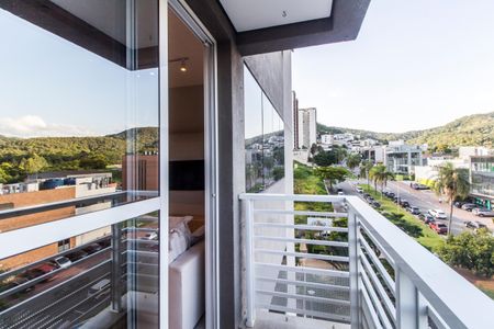 Apartamento à venda com 58m², 2 quartos e 1 vagaVaranda