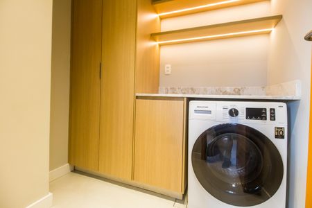 Apartamento à venda com 58m², 2 quartos e 1 vagaÁrea de Serviço