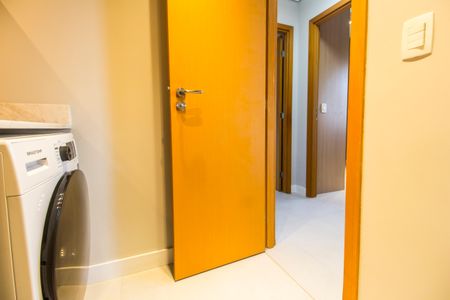 Apartamento à venda com 58m², 2 quartos e 1 vagaÁrea de Serviço