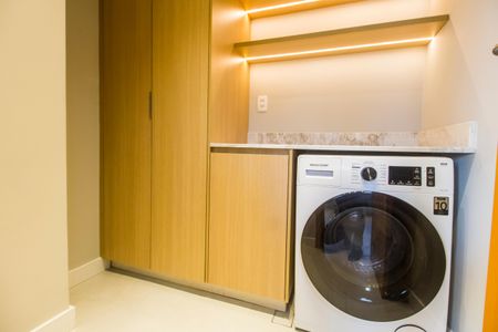 Apartamento à venda com 58m², 2 quartos e 1 vagaÁrea de Serviço