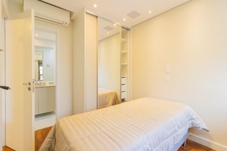 Suíte de apartamento para alugar com 1 quarto, 47m² em Vila Anglo Brasileira, São Paulo