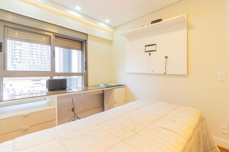 Suíte de apartamento para alugar com 1 quarto, 47m² em Vila Anglo Brasileira, São Paulo
