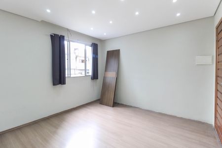 Sala de apartamento para alugar com 2 quartos, 45m² em Núcleo Lageado, São Paulo