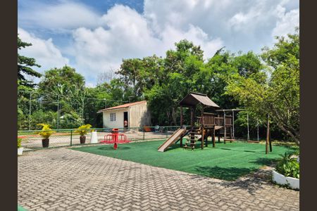 Casa de condomínio à venda com 220m², 4 quartos e 3 vagas Casa de condomínio à venda com 220m², 4 quartos e 3 vagasÁrea comum