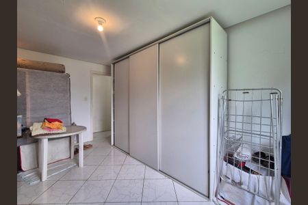 Casa de condomínio à venda com 220m², 4 quartos e 3 vagas Casa de condomínio à venda com 220m², 4 quartos e 3 vagasQuarto 3