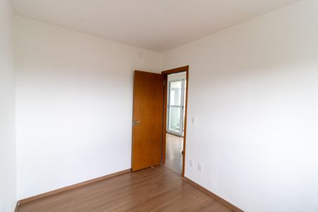 Apartamento para alugar com 55m², 2 quartos e 2 vagas Apartamento para alugar com 55m², 2 quartos e 2 vagasQuarto