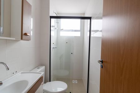 Apartamento para alugar com 55m², 2 quartos e 2 vagas Apartamento para alugar com 55m², 2 quartos e 2 vagasBanheiro da Suíte