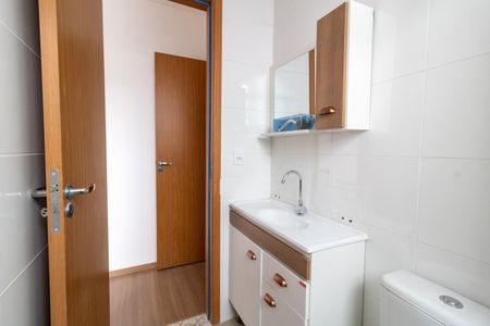 Apartamento para alugar com 55m², 2 quartos e 2 vagas Apartamento para alugar com 55m², 2 quartos e 2 vagasBanheiro da Suíte