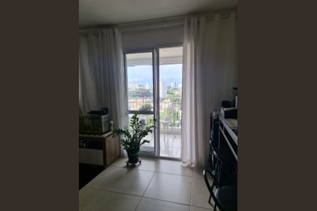 Apartamento à venda com 78m², 2 quartos e 1 vagaVaranda