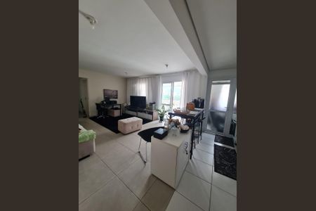 Sala de apartamento para alugar com 2 quartos, 78m² em Vila Sonia, São Paulo