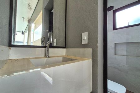 Casa de condomínio à venda com 280m², 3 quartos e 2 vagasLavabo da Piscina 