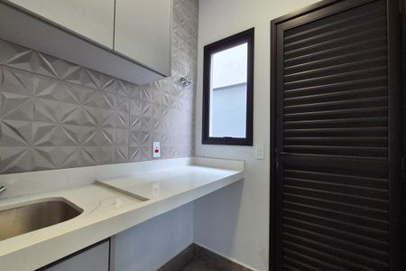 Casa de condomínio à venda com 280m², 3 quartos e 2 vagasÁrea de Serviço