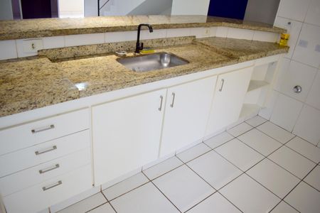 Apartamento para alugar com 123m², 2 quartos e 2 vagasCozinha