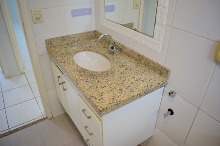 Apartamento para alugar com 123m², 2 quartos e 2 vagasBanheiro