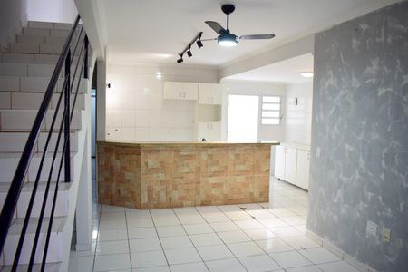 Apartamento para alugar com 123m², 2 quartos e 2 vagasSala