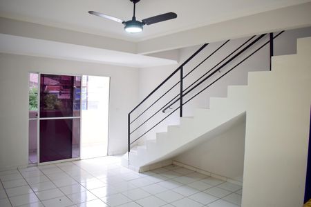 Sala de apartamento para alugar com 2 quartos, 123m² em Jardim Irajá, Ribeirão Preto