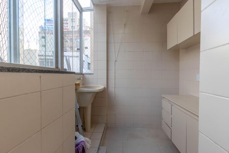 Apartamento à venda com 80m², 3 quartos e 1 vagaÁrea de Serviço