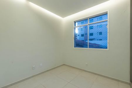 Apartamento à venda com 80m², 3 quartos e 1 vagaQuarto 2