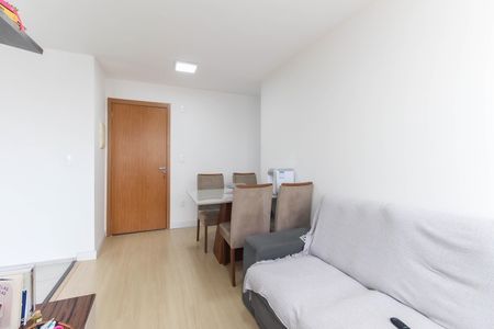Sala de apartamento para alugar com 2 quartos, 45m² em Parada Xv de Novembro, São Paulo
