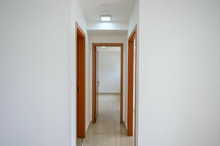 Apartamento para alugar com 57m², 2 quartos e 1 vagaCorredor