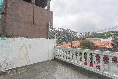 Casa à venda com 130m², 3 quartos e 2 vagasVaranda 