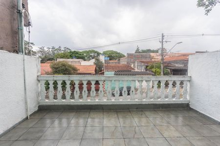 Varanda  de casa à venda com 3 quartos, 130m² em Balneário São Francisco, Diadema