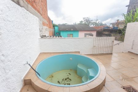 Casa à venda com 130m², 3 quartos e 2 vagasChurrasqueira / piscina 