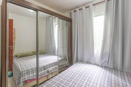 Casa à venda com 130m², 3 quartos e 2 vagasQuarto 2 