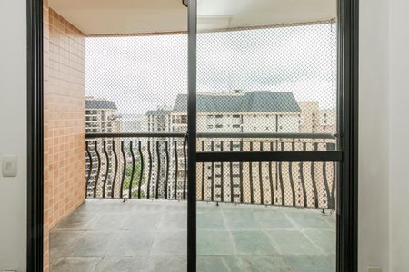 Apartamento à venda com 87m², 3 quartos e 2 vagasVaranda da Sala